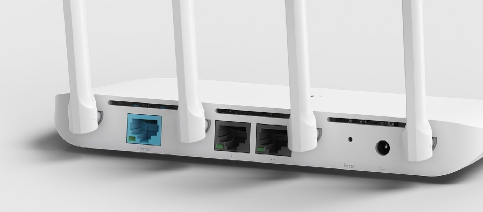 оснащен современными портами